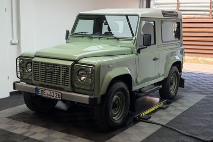 Land Rover Defender Gebrauchtwagen