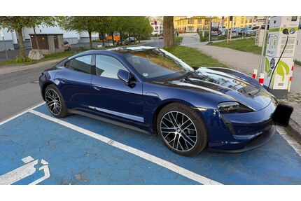 Porsche Taycan Gebrauchtwagen