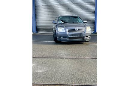 Toyota Avensis Gebrauchtwagen