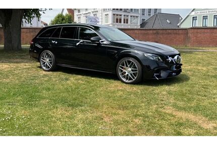 Mercedes-Benz E 63 AMG Gebrauchtwagen