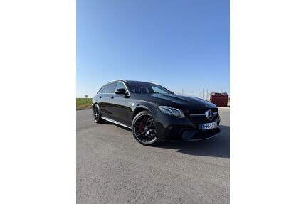 Mercedes-Benz E 63 AMG Gebrauchtwagen