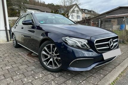 Mercedes-Benz E 220 Gebrauchtwagen