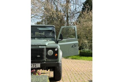 Land Rover Defender Gebrauchtwagen