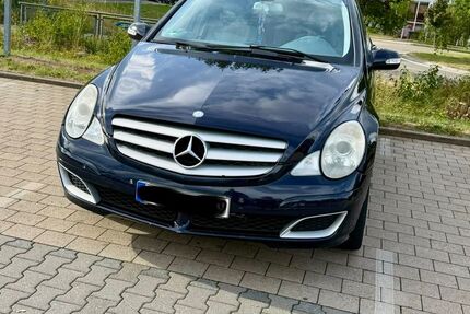 Mercedes-Benz R 500 Gebrauchtwagen
