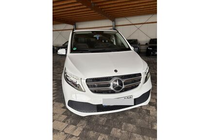 Mercedes-Benz 220 Gebrauchtwagen