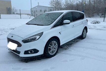 Ford S-Max Gebrauchtwagen
