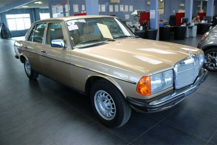 Mercedes-Benz 230 E - AUT. - SCHIEBDACH - ROSTFREI - Gebrauchtwagen