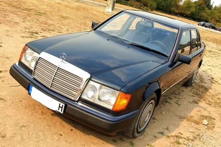 Mercedes-Benz 220 Gebrauchtwagen