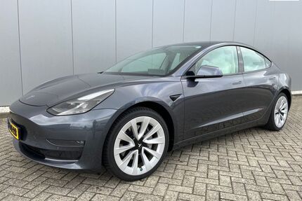 Tesla Model 3 Gebrauchtwagen