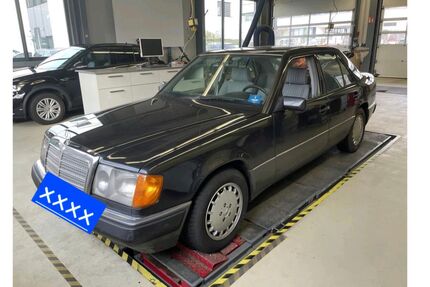 Mercedes-Benz 300 Gebrauchtwagen