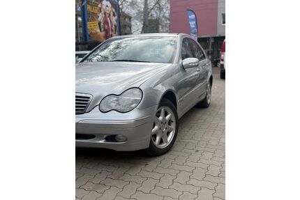 Mercedes-Benz C 240 Gebrauchtwagen