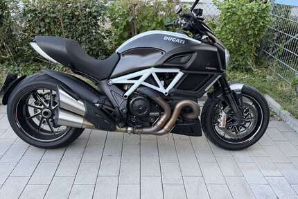 Ducati Diavel Gebrauchtwagen