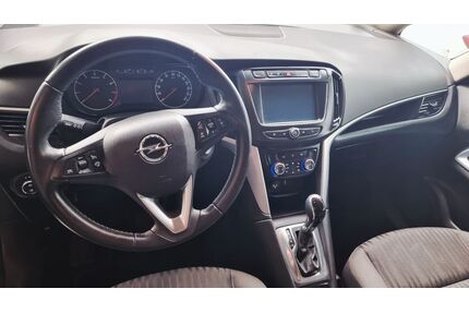 Opel Zafira Tourer Gebrauchtwagen
