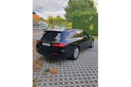 Mercedes-Benz E 220 Gebrauchtwagen