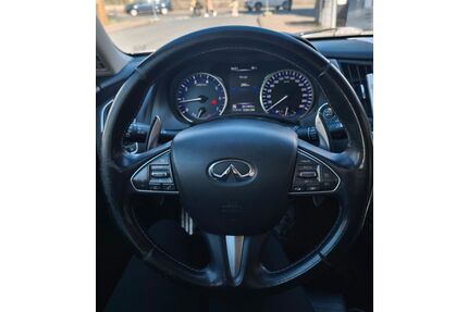 INFINITI Q50 Gebrauchtwagen