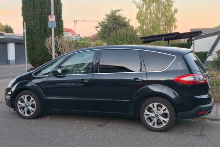Ford S-Max Gebrauchtwagen