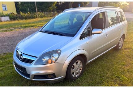 Opel Zafira Gebrauchtwagen