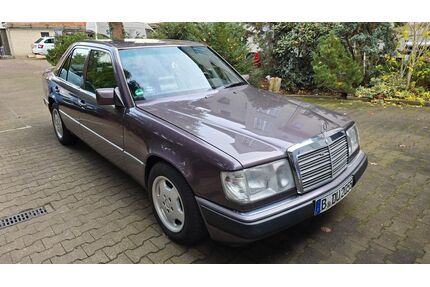 Mercedes-Benz E 260 Gebrauchtwagen
