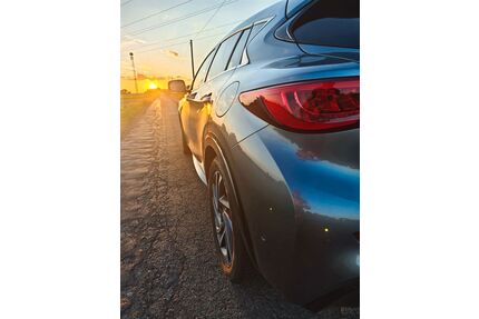 INFINITI Q30 Gebrauchtwagen