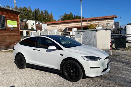 Tesla Model X Gebrauchtwagen