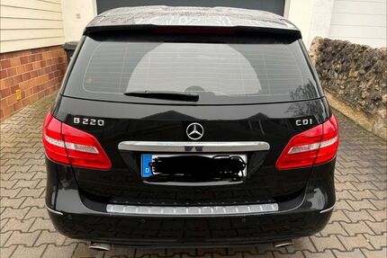 Mercedes-Benz B 220 Gebrauchtwagen