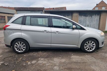 Ford Grand C-Max Gebrauchtwagen