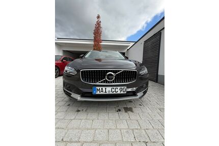 Volvo V90 Cross Country Gebrauchtwagen