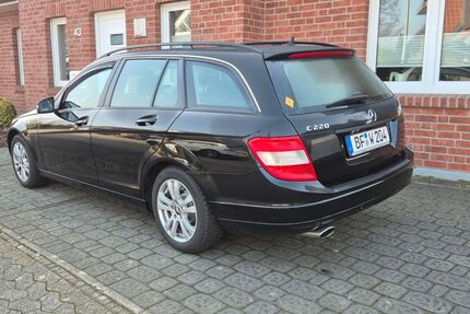 Mercedes-Benz 220 Gebrauchtwagen