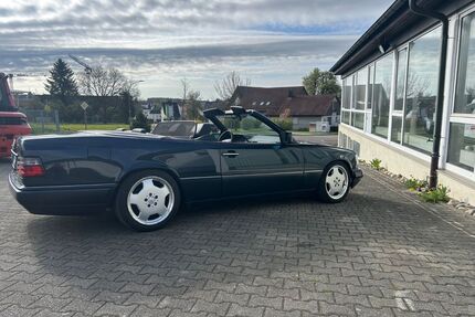 Mercedes-Benz E 220 Gebrauchtwagen