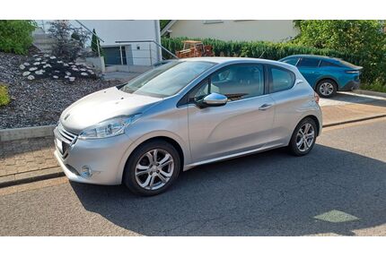 Peugeot 208 Gebrauchtwagen